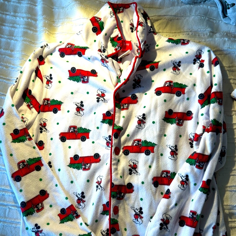 #Disney #Mickey #Holiday #ChristmasTree Pajamas, Size 8, Good condition